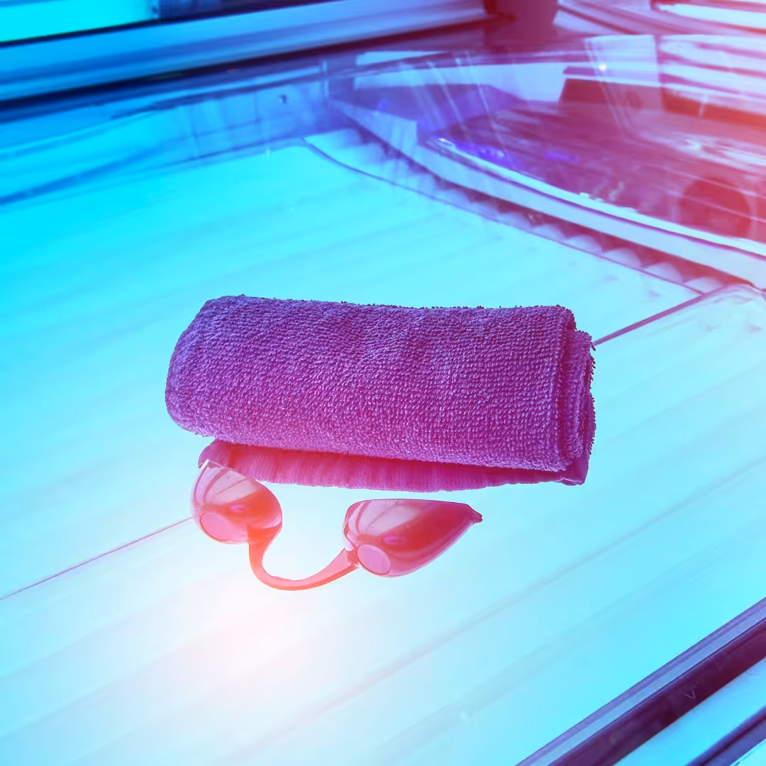 eye protection for uv tanning